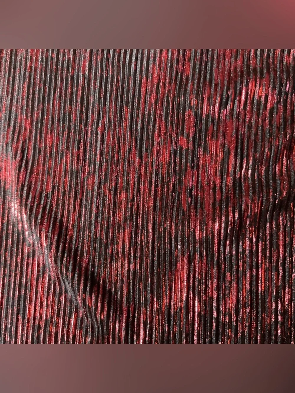 Anne Klein Metallic Red and Black textured Short Sleeve Top L - Picture 6 of 9